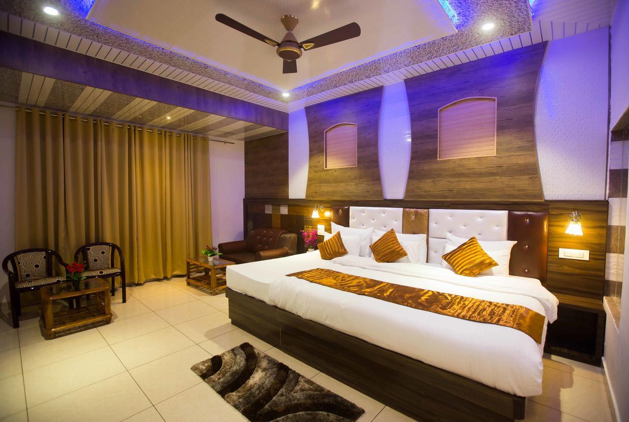 Hotel Kings Regency Drang Exterior foto